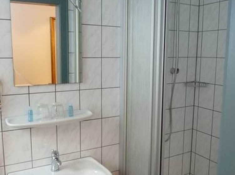 スタンダードルーム, Zur Krone