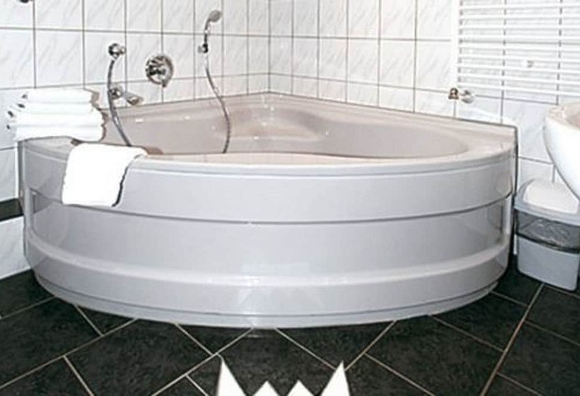 スイート, Zur Krone