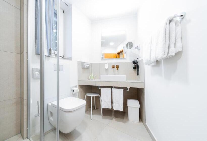 חדר סטנדרט יחיד, Romantik Hotel Walhalla