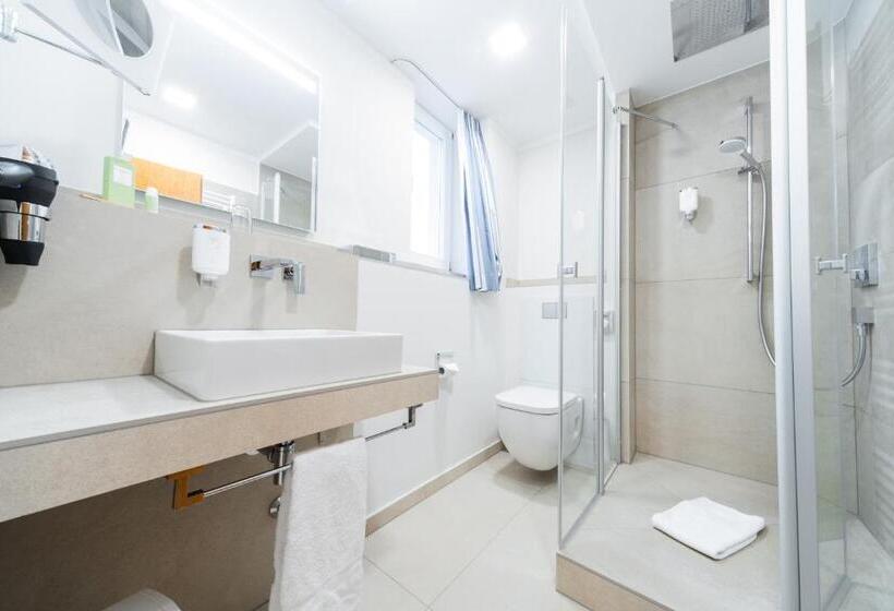 חדר סטנדרט יחיד, Romantik Hotel Walhalla