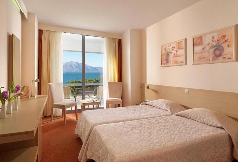 اتاق استاندارد با چشم‌انداز دریا, Airotel Achaia Beach