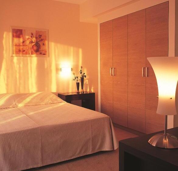 سوییت با چشم‌انداز دریا, Airotel Achaia Beach