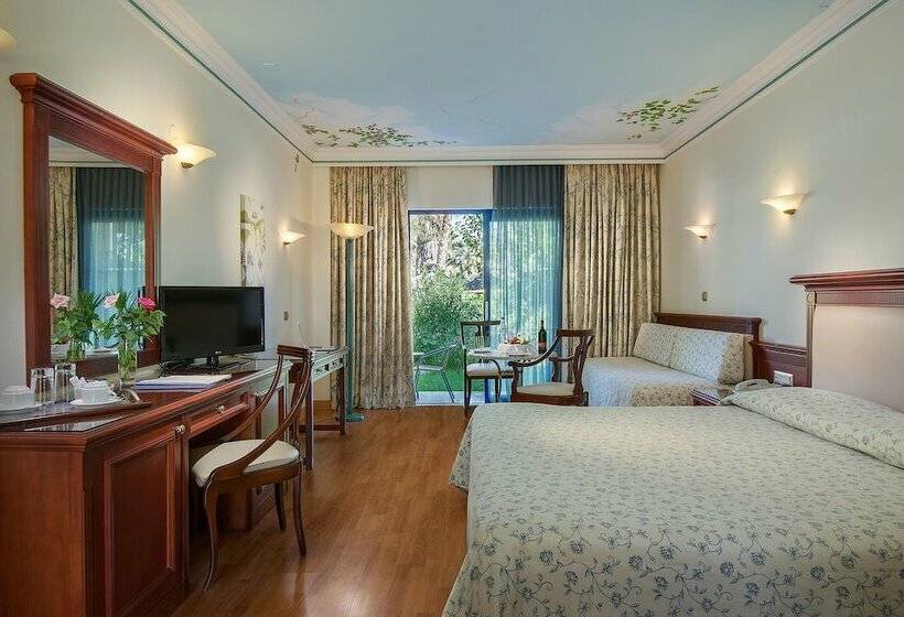 스탠다드 룸 측면 바다 전망, Atrium Palace Thalasso Spa Resort And Villas