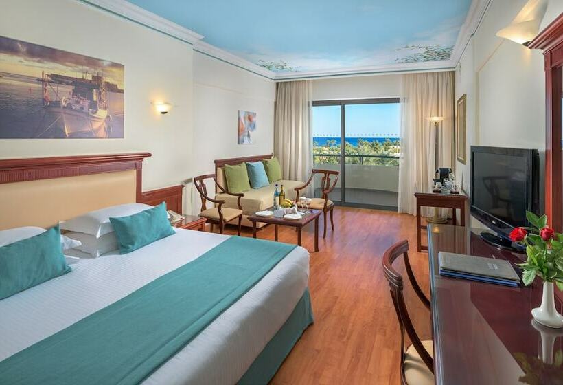 غرفة قياسية مطلّة علي البحر, Atrium Palace Thalasso Spa Resort And Villas
