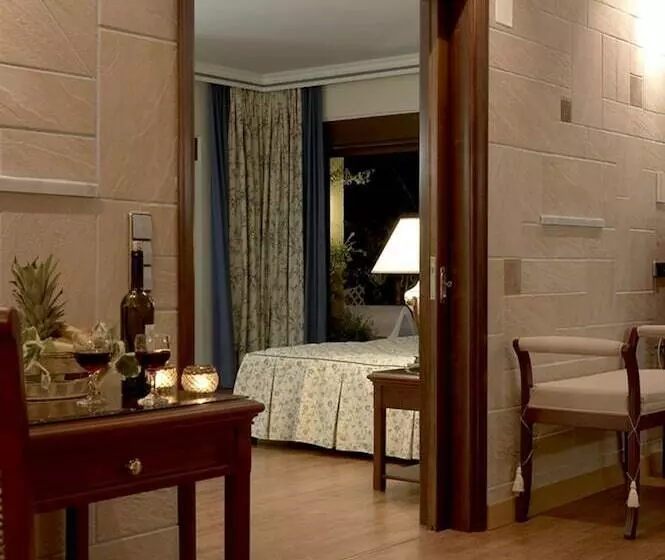 スーペリアー１ベッドルームビラ, Atrium Palace Thalasso Spa Resort And Villas
