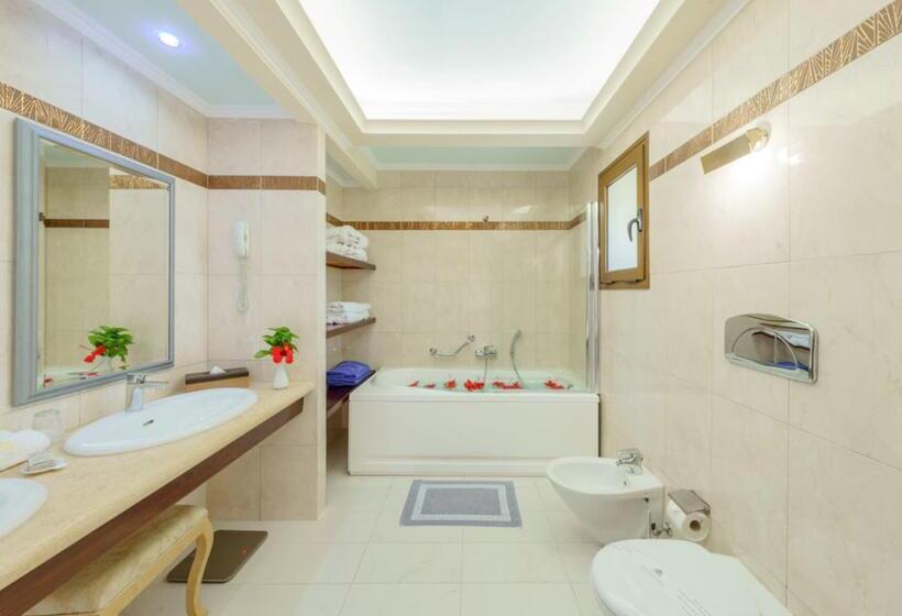 فيلا ديلوكس غرفة نوم, Atrium Palace Thalasso Spa Resort And Villas