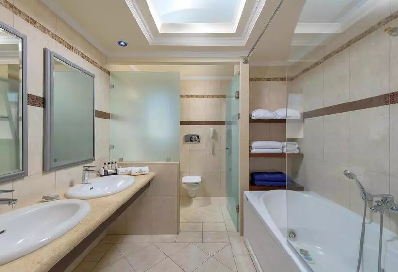 デラックスビラの１ベッドルーム, Atrium Palace Thalasso Spa Resort And Villas
