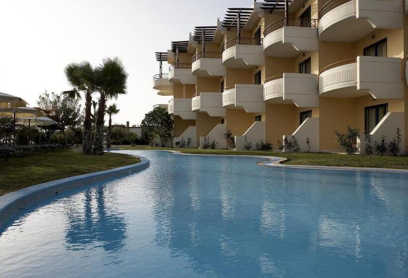 غرفة قياسية مطلّة علي البحر, Atrium Palace Thalasso Spa Resort And Villas