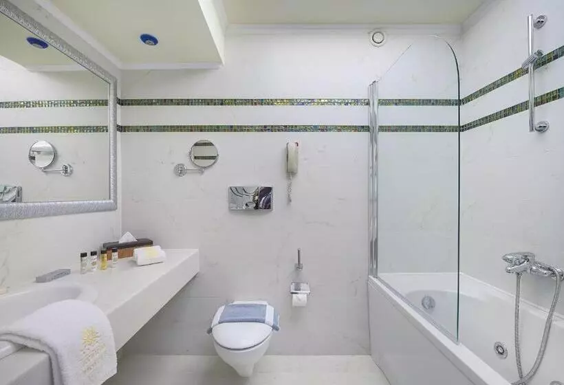 スーペリアー１ベッドルームビラ, Atrium Palace Thalasso Spa Resort And Villas