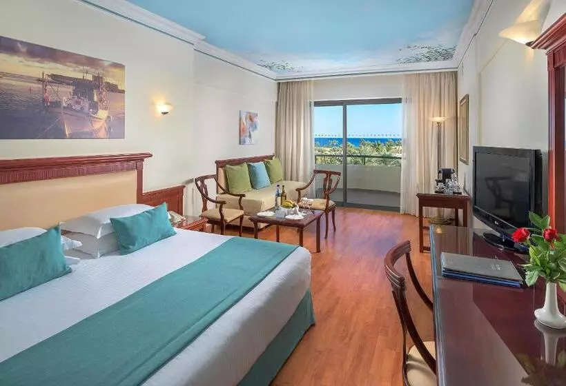 オーシャンビュージュニアスイート, Atrium Palace Thalasso Spa Resort And Villas