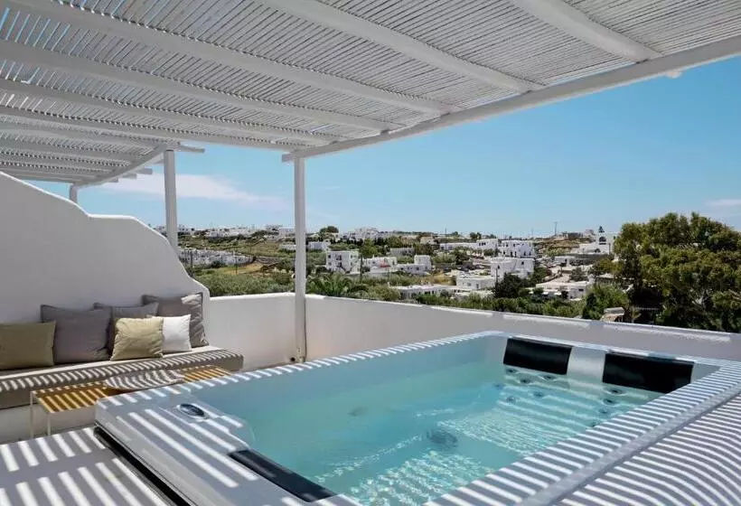 プールの見えるスーペリアルーム, Andronikos Mykonos