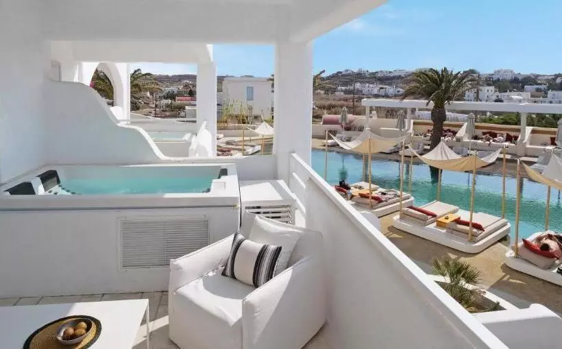 プールビュージュニアスイート, Andronikos Mykonos