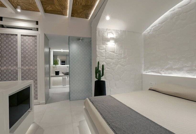 高级园景房, Andronikos