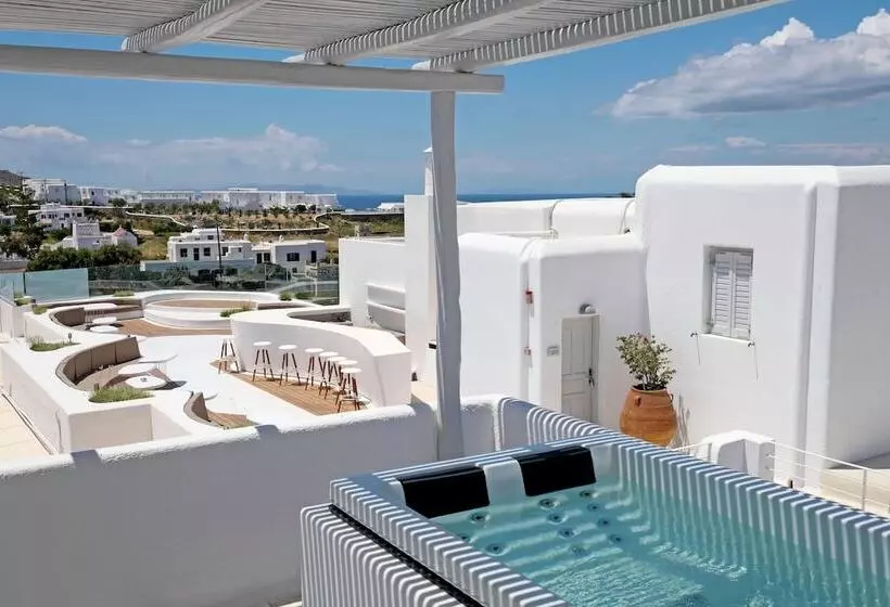 プールの見えるスーペリアルーム, Andronikos Mykonos