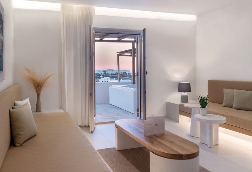 带按摩浴缸和海景的套房, Andronikos