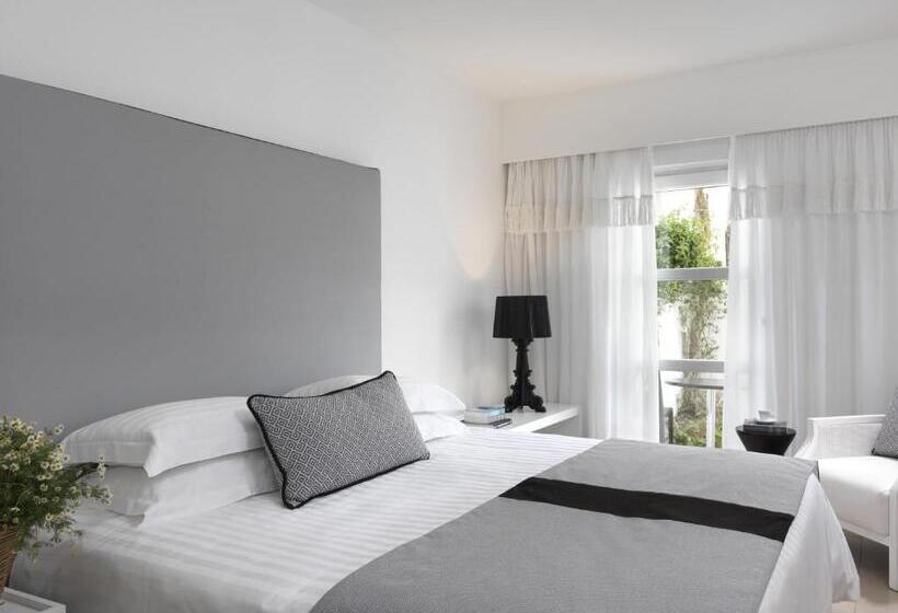 高级三人间, Aressana Spa Hotel & Suites   Small Luxury Hotels Of The World