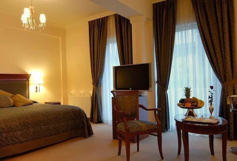 ハイドロマッサージバス付きジュニアスイート, Athens Atrium Hotel & Jacuzzi Suites