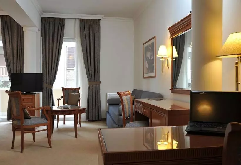 ハイドロマッサージバス付きジュニアスイート, Athens Atrium Hotel & Jacuzzi Suites