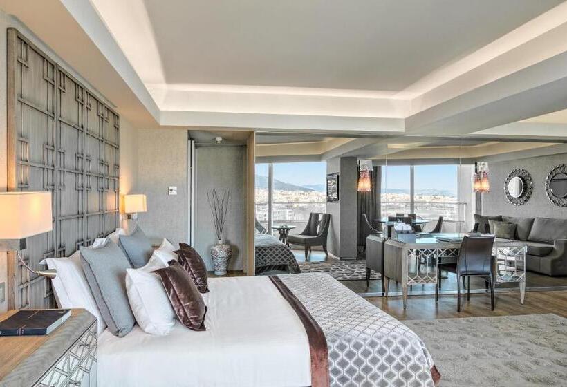 סוויטה, Divani Apollon Palace & Thalasso