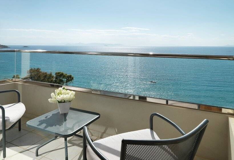 חדר אקזקיוטיב נוף לים, Divani Apollon Palace & Thalasso