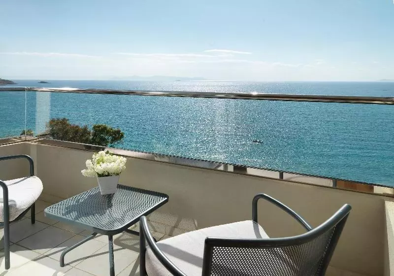 اتاق اجرایی, Divani Apollon Palace & Thalasso