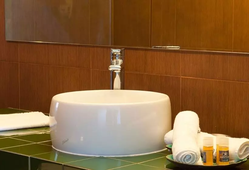 اتاق لوکس با چشم‌انداز دریا, Erytha Hotel & Resort Chios