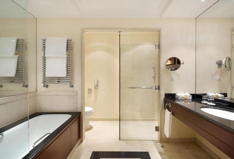 غرفة ديلوكس سرير كينج, Hyatt Regency Thessaloniki