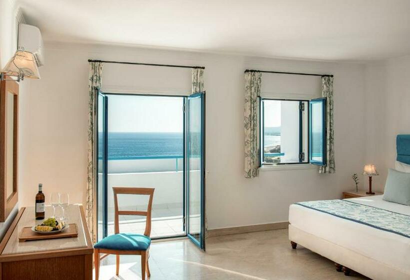 غرفة عائلية مطلّة علي البحر, Mitsis Norida