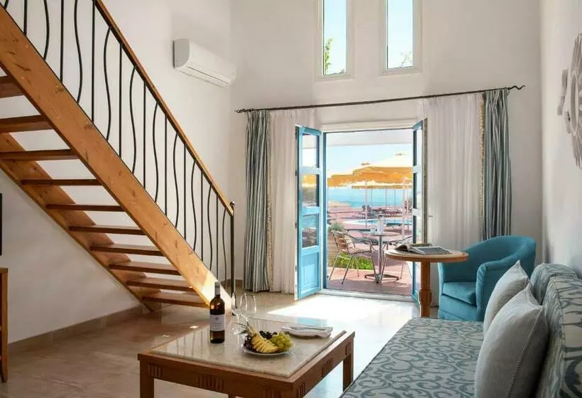 Chambre Duplex, Mitsis Norida
