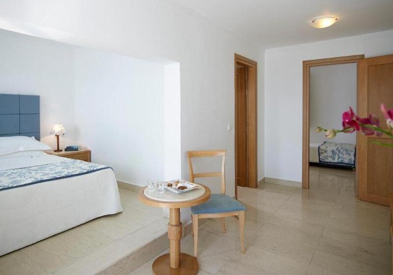 غرفة عائلية مطلّة علي البحر, Mitsis Norida