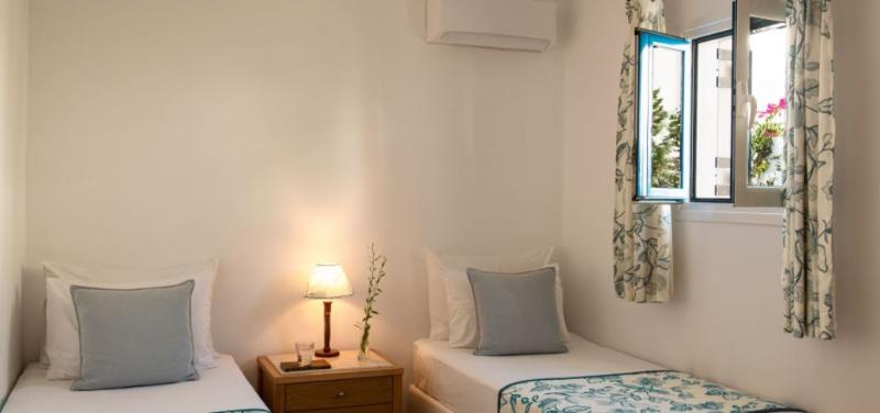 غرفة عائلية مطلّة علي البحر, Mitsis Norida