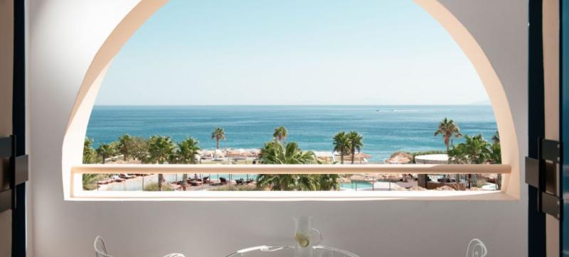 غرفة قياسية مطلّة علي البحر, Mitsis Norida