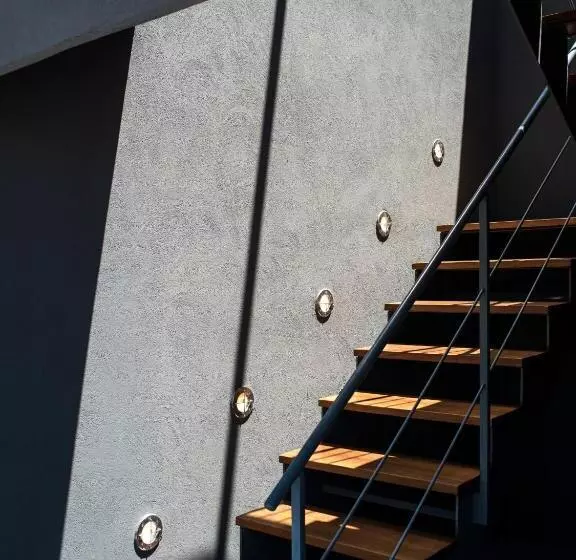 Penthouse Room, Periscope