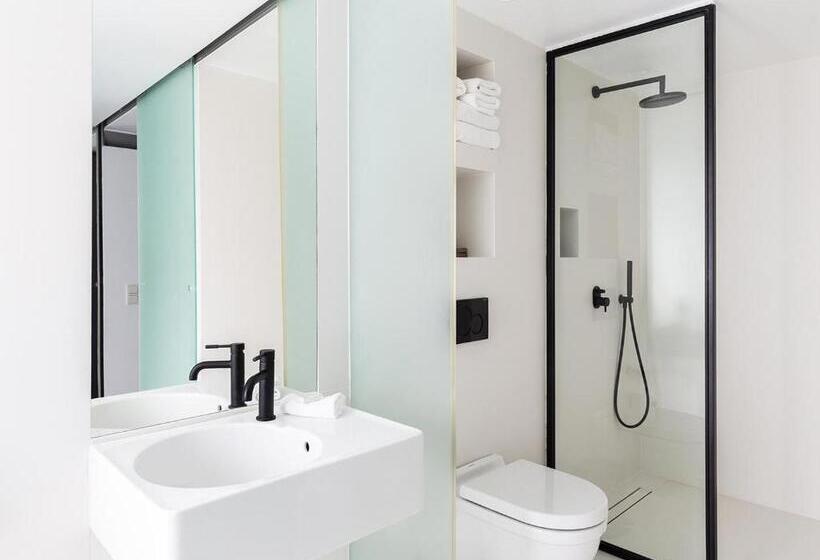 펜트하우스 룸, Periscope