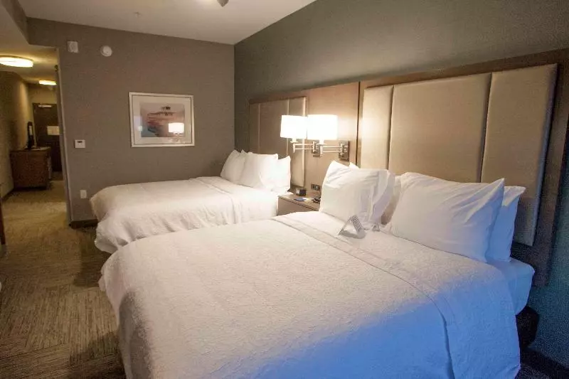 Superior Room, Periscope