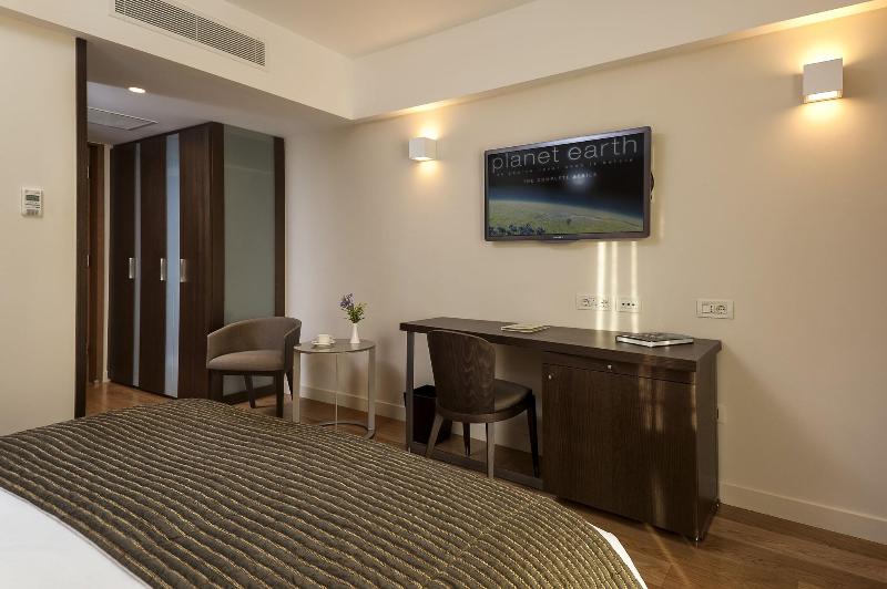 スタンダードルーム, Samaria