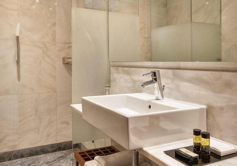 プレミアムトリプルルーム, Samaria