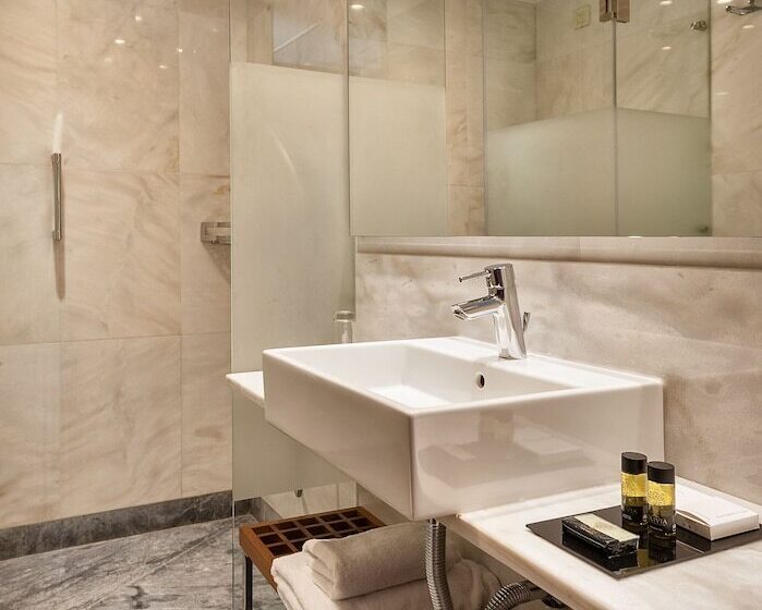 プレミアムトリプルルーム, Samaria