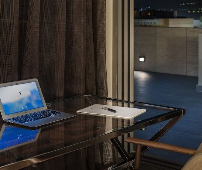 ペントハウススイート, Samaria