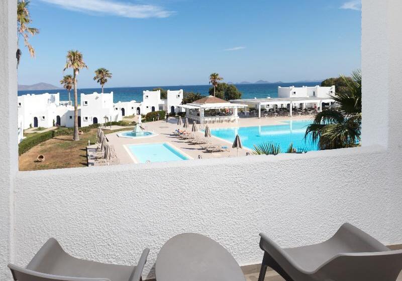 Номер Стандарт Вид на Море, The Aeolos Beach