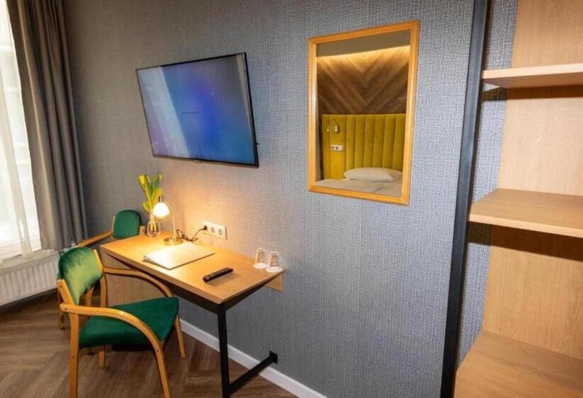 デラックスルーム, Pilvax Hotel Budapest