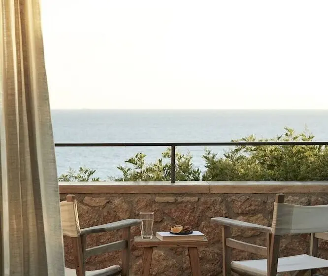 اتاق سوپریور, F Zeen Kefalonia