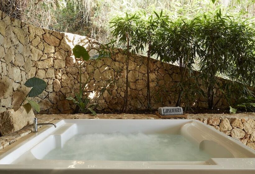 スイート, F Zeen Kefalonia