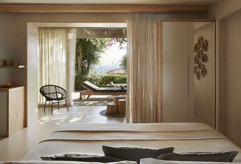 スイート, F Zeen Kefalonia