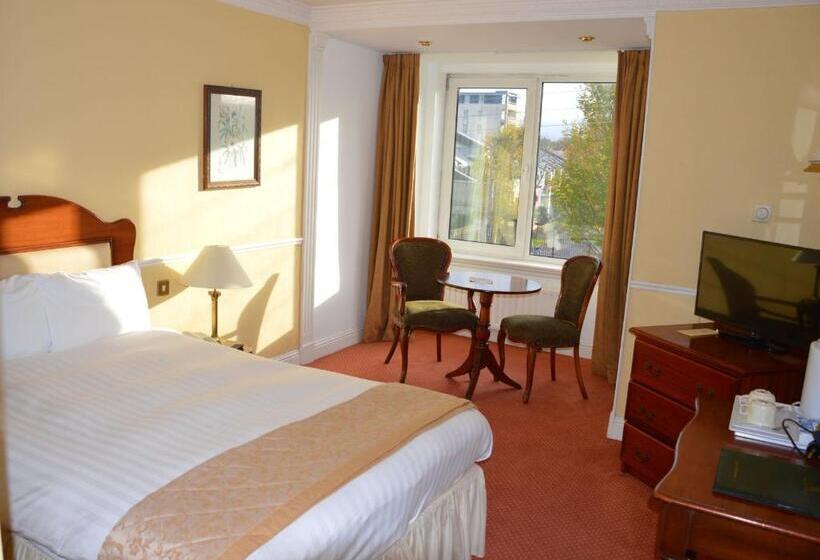 חדר קלאסי לשלושה, Brandon Hotel Conference & Leisure Centre