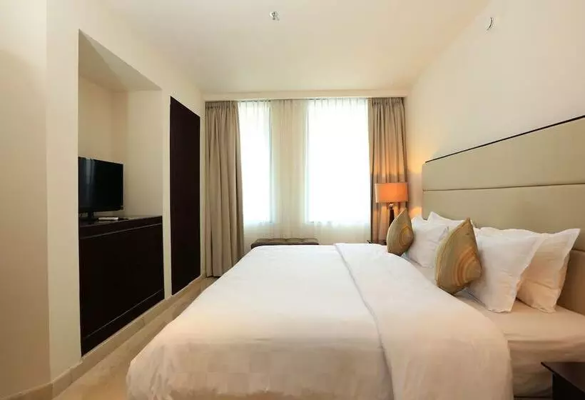 اتاق لوکس با چشم‌انداز دریا, Aryaduta Manado
