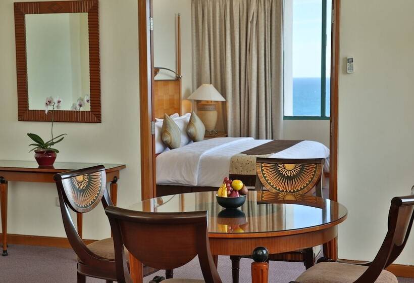 جناح إدارى, Aryaduta Manado