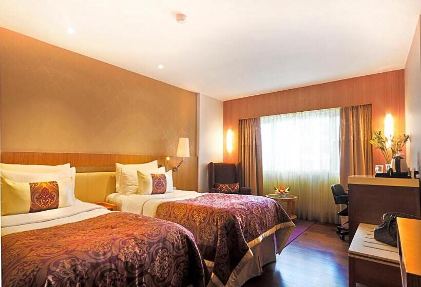 اتاق لوکس, Bawa International