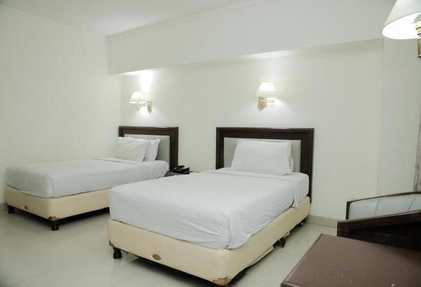 Quarto Deluxe, Grand Inna Medan