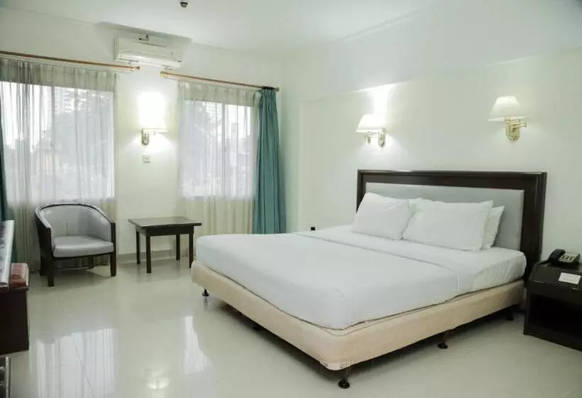 デラックスルーム, Grand Inna Medan